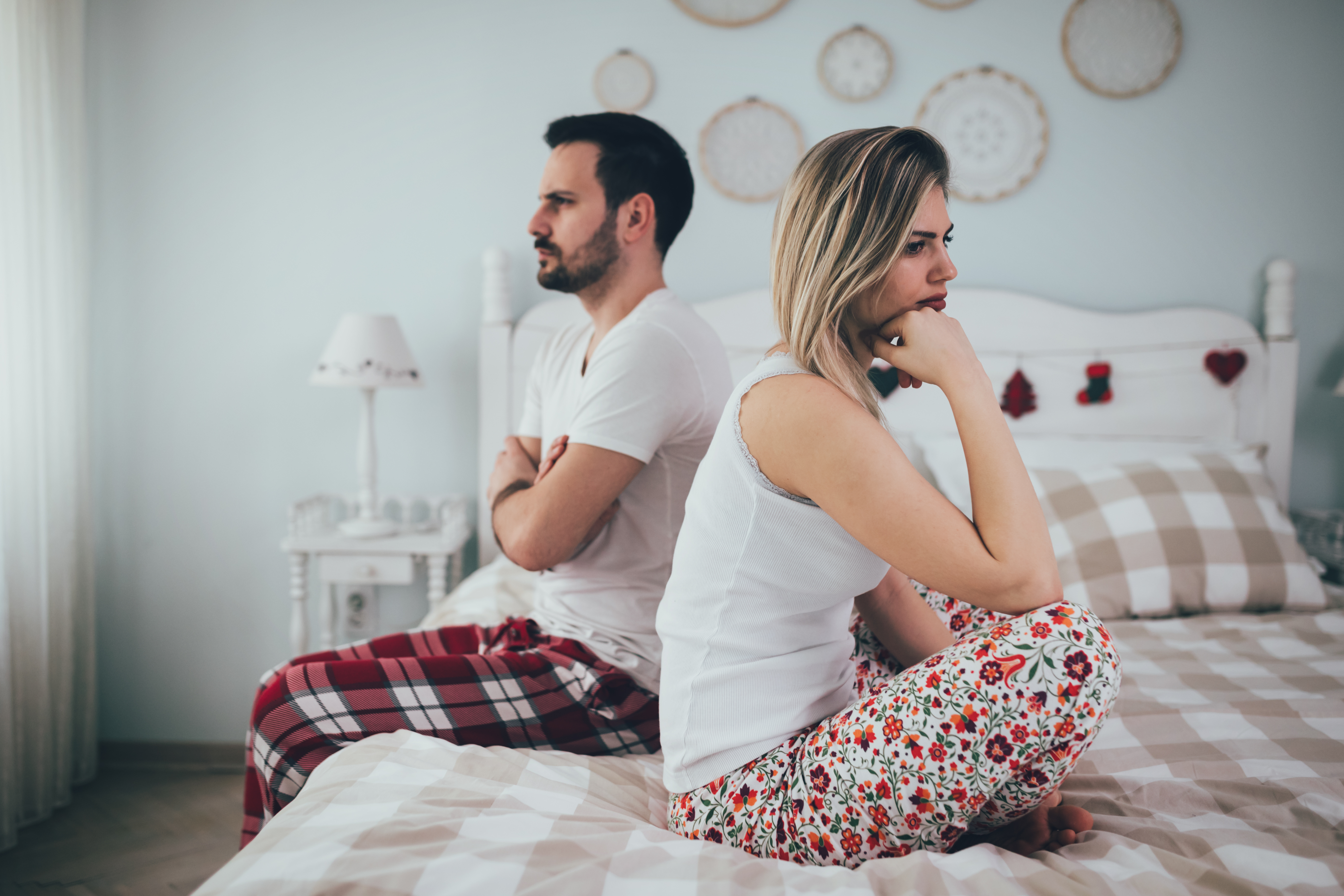 5 верных признаков скорого развода семьи